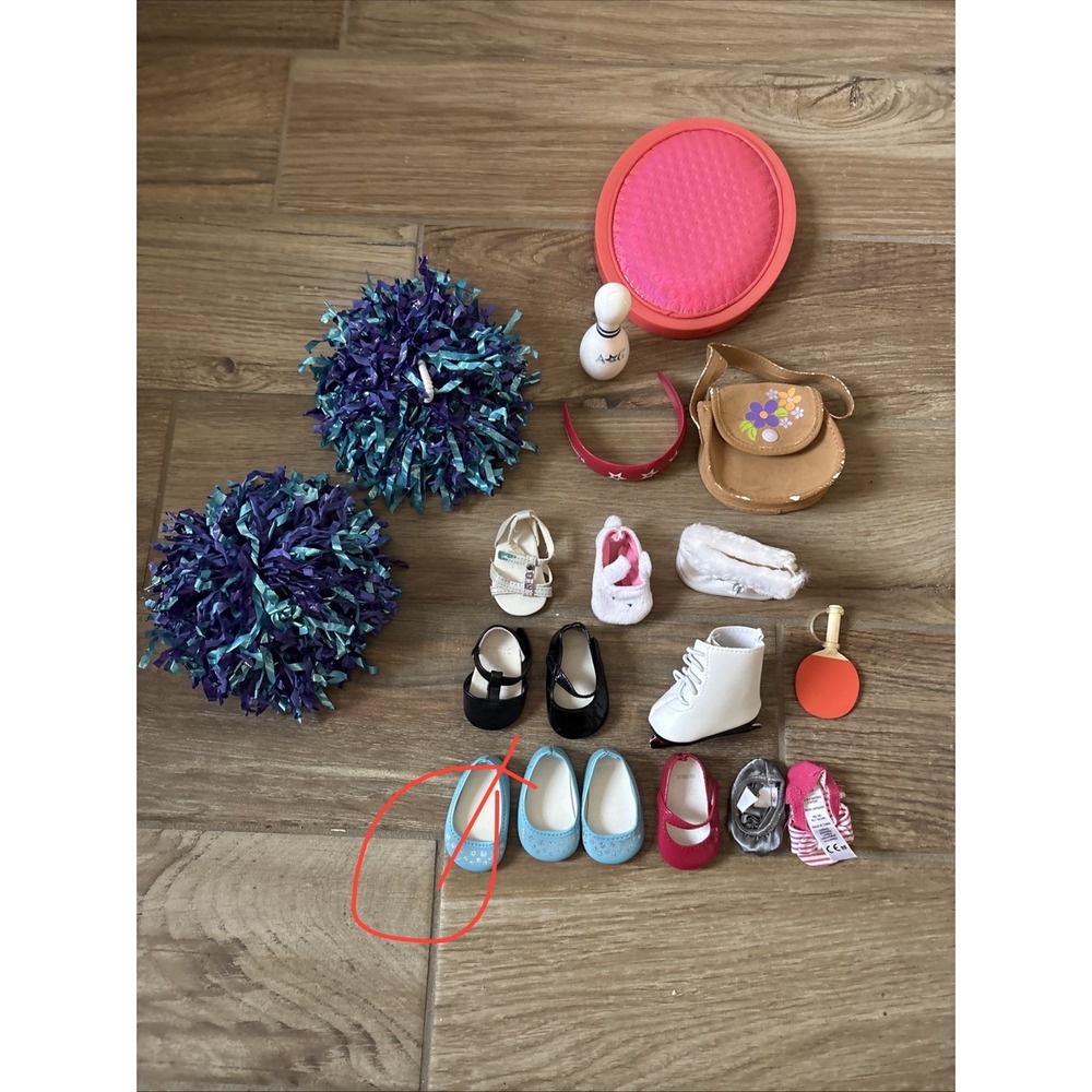 American Girl Accessories Shoes Purse Pom‎ Poms Lot Of 19